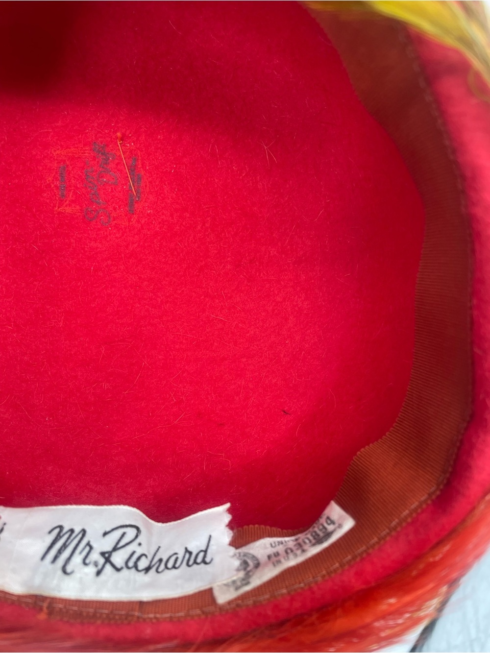 60s Mid Century Red Orange Feathered Pillbox Hat w Netting Union Made Wool Base - Picture 11 of 13